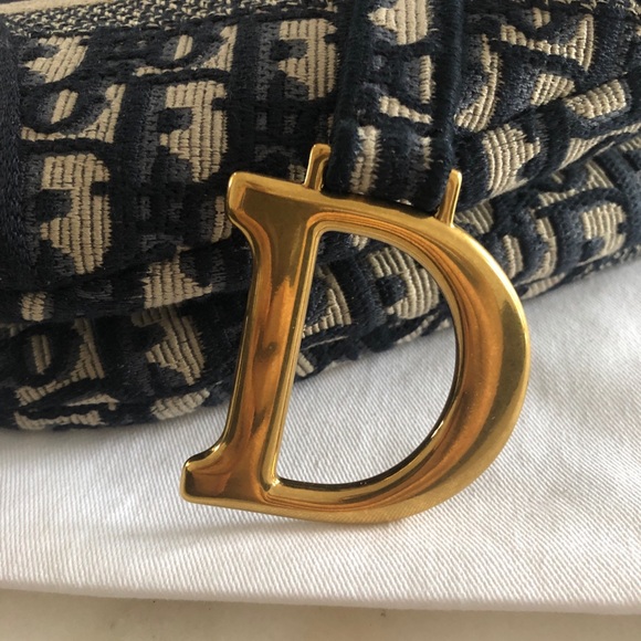 Dior Oblique Embroidered Saddle Bag - Picture 4 of 16